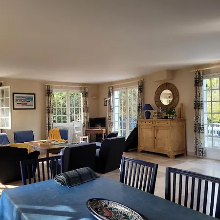Avec Grande Piscine, 6 Chambres, Tennis, Privee - La Palmyre - Fr-1-705-83 * Les Mathes