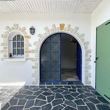 Villa Avec Grande Piscine, 6 Chambres, Tennis, Privee - La Palmyre - Fr-1-705-83