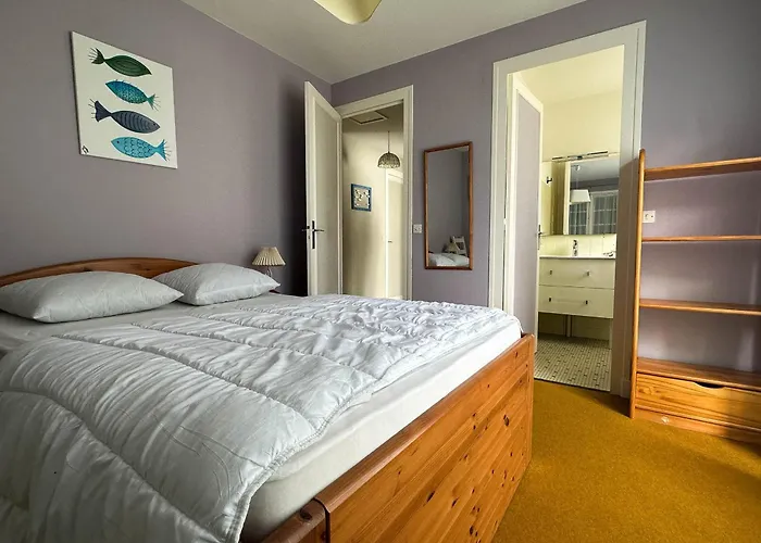 Spacieuse Avec Piscine Et Jardin Pour 15 Pers. - Fr-1-705-83